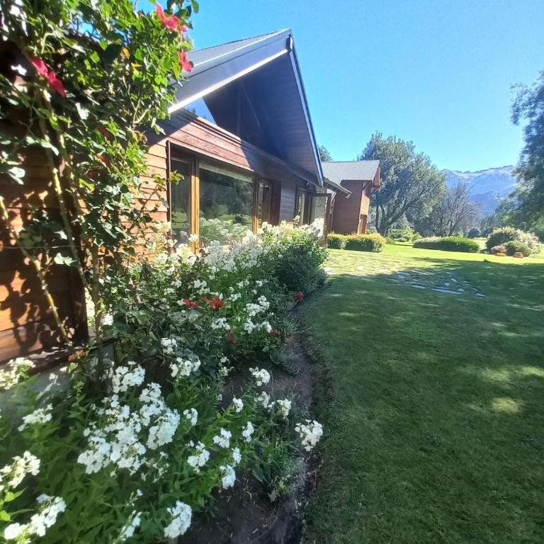 House on golf in Arelauquen Bariloche - Three-Bedroom House - 14