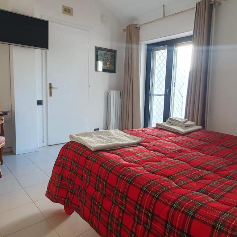 Apulia Time - Double Room with Balcony and Shared Bathroom - 4