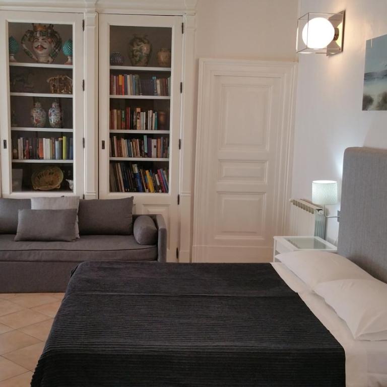 CENTRO STORICO HOME with terrace - Double Room with Terrace - 1