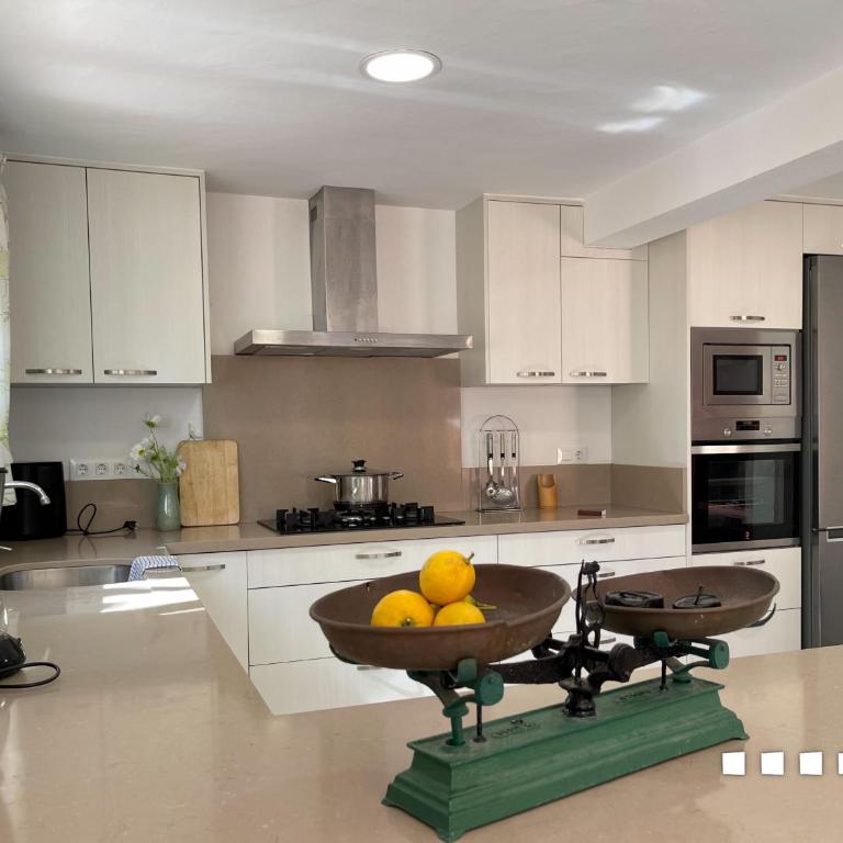VH CostaBlanca - CARRASQUETA - Five-Bedroom Villa - 22