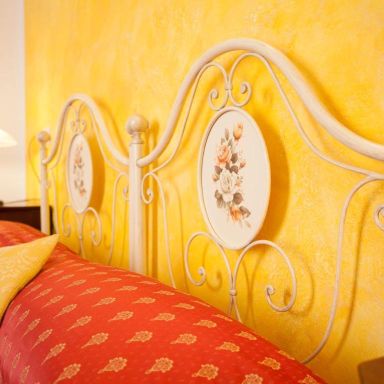 B&B Home in Florence - Premium Quadruple Room - 8
