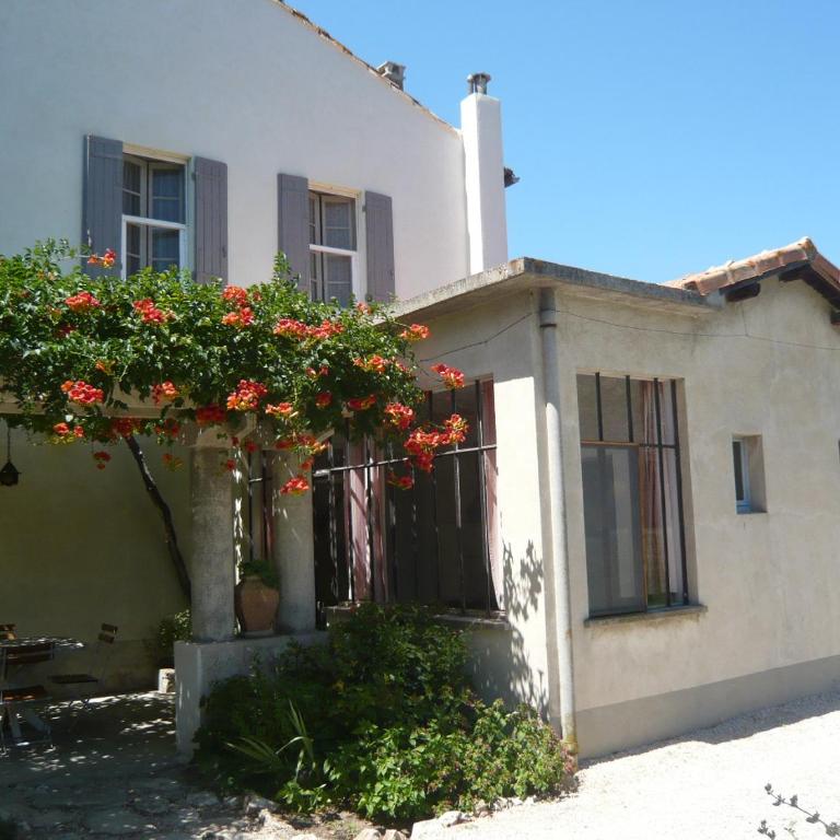 Le Mas De La Verdiere - Three-Bedroom House - 6