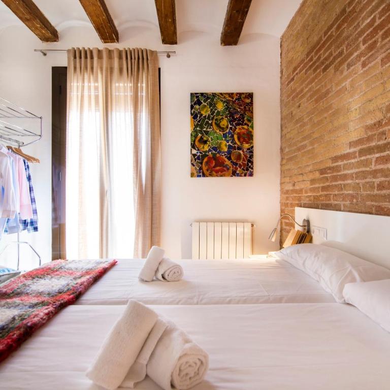 Happy People Ramblas Harbour Apartments - Two-Bedroom Apartment - 8