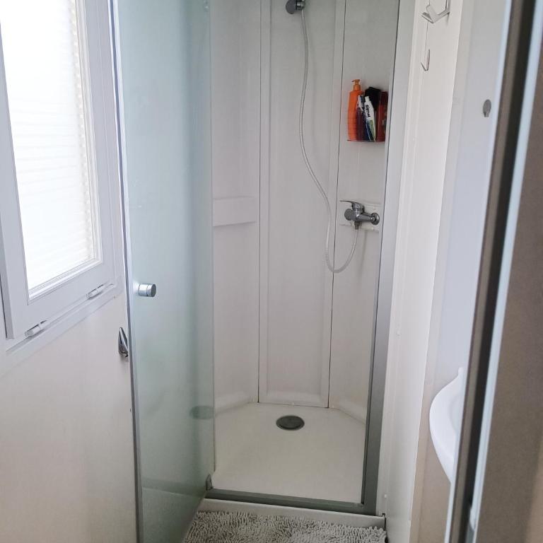 Mobil-home 6 personnes valras-plage camping 4 étoiles - Mobile Home - 12