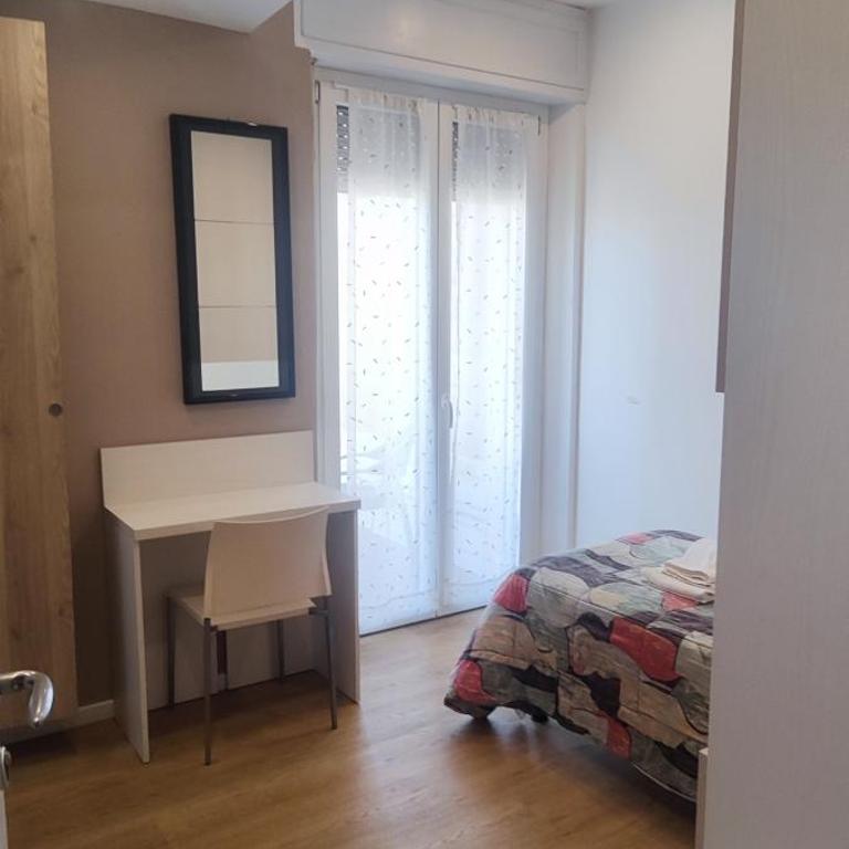 vroom508 - Camera Singola con Bagno Privato - 10