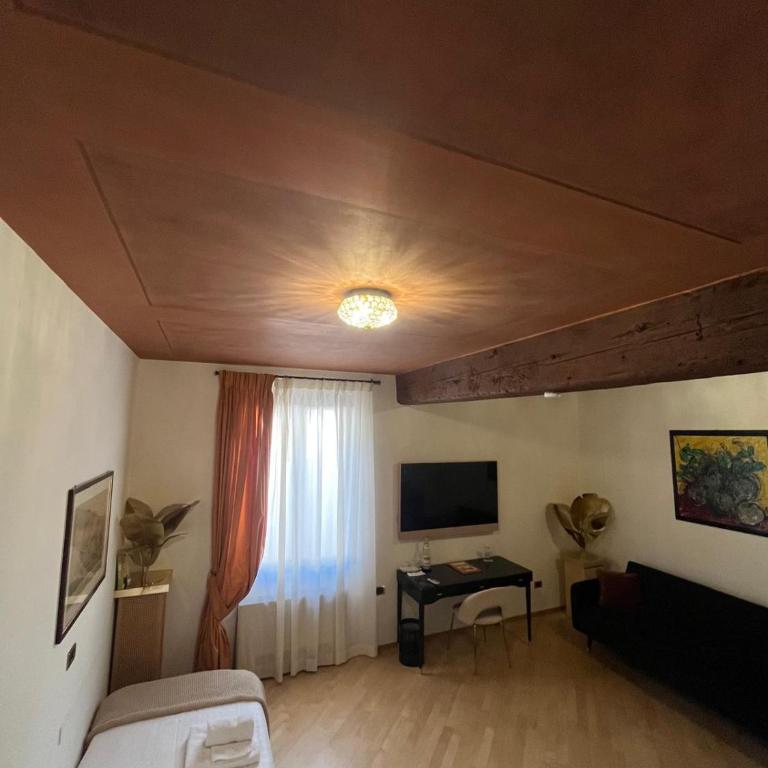 Casa Nina Bologna Centro - Camera Familiare Deluxe - 21