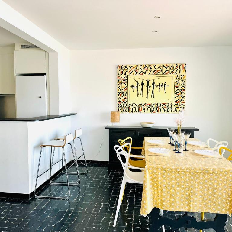 Global Immo 3343 VILLA CATHERINE - Two-Bedroom Apartment - 9