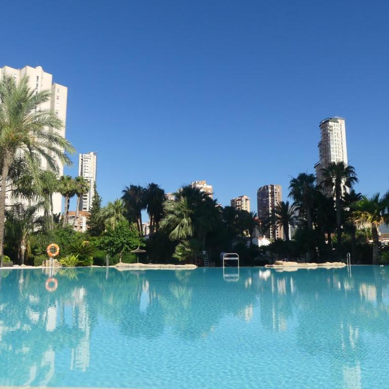 1 bedroom apartment with airconditioning - max 4 guests - One-Bedroom Apartment with Pool View - 29