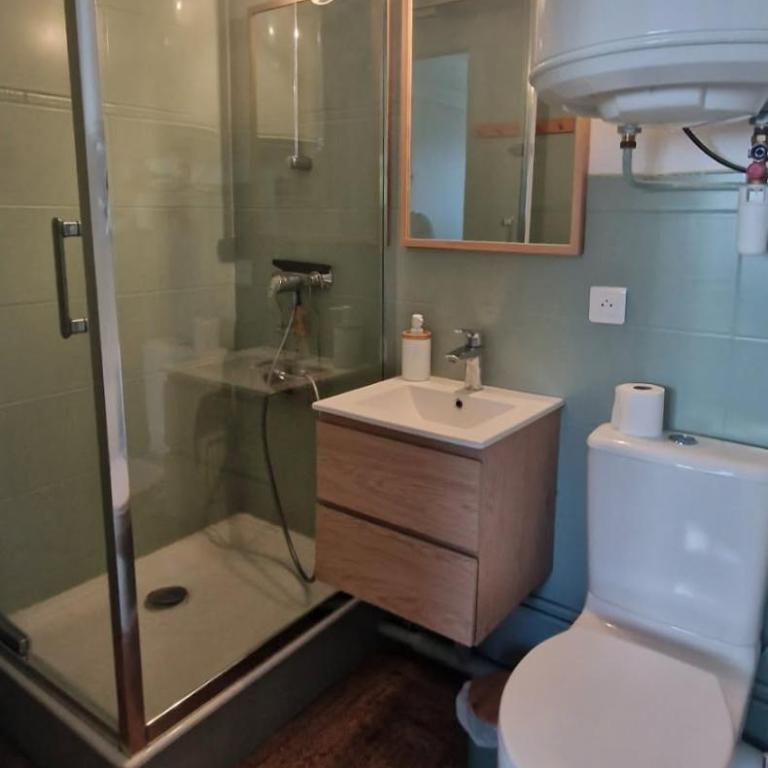 Appartement cosy avec balcon 4 personnes max - One-Bedroom Apartment - 6