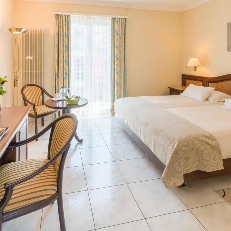 Best Western Hotel Bellevue au Lac - Camera Executive Doppia con Letti Singoli e Balcone - 2