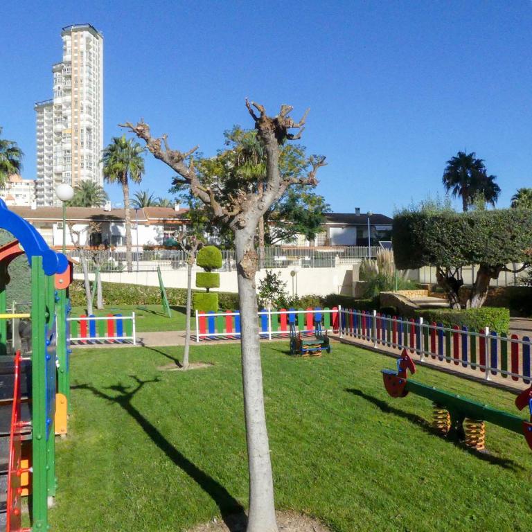 1 bedroom apartment with airconditioning - max 4 guests - One-Bedroom Apartment with Pool View - 28
