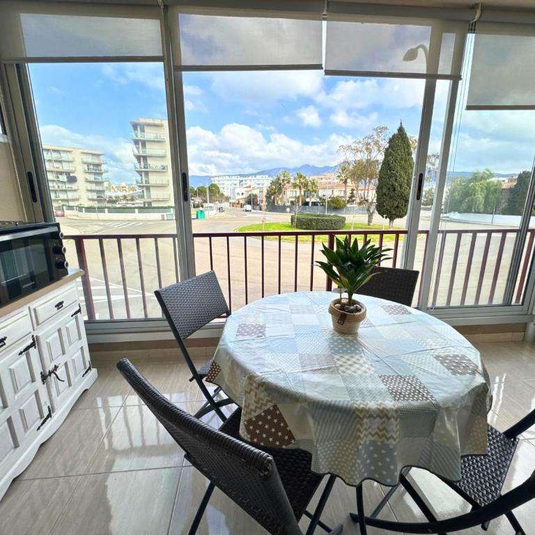 Santa maria 1-5 - Studio with Balcony - 2