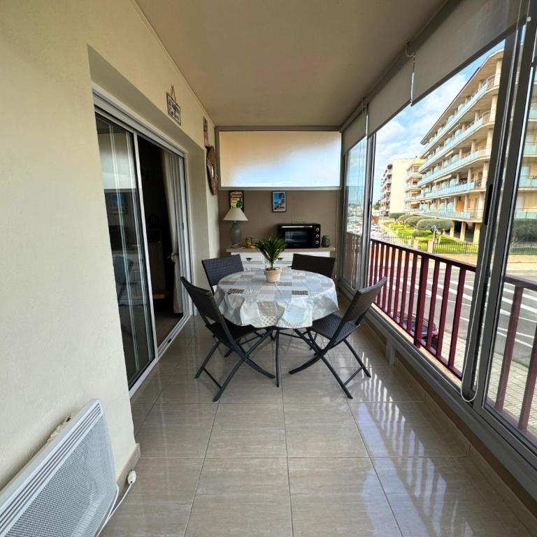 Santa maria 1-5 - Studio with Balcony - 4