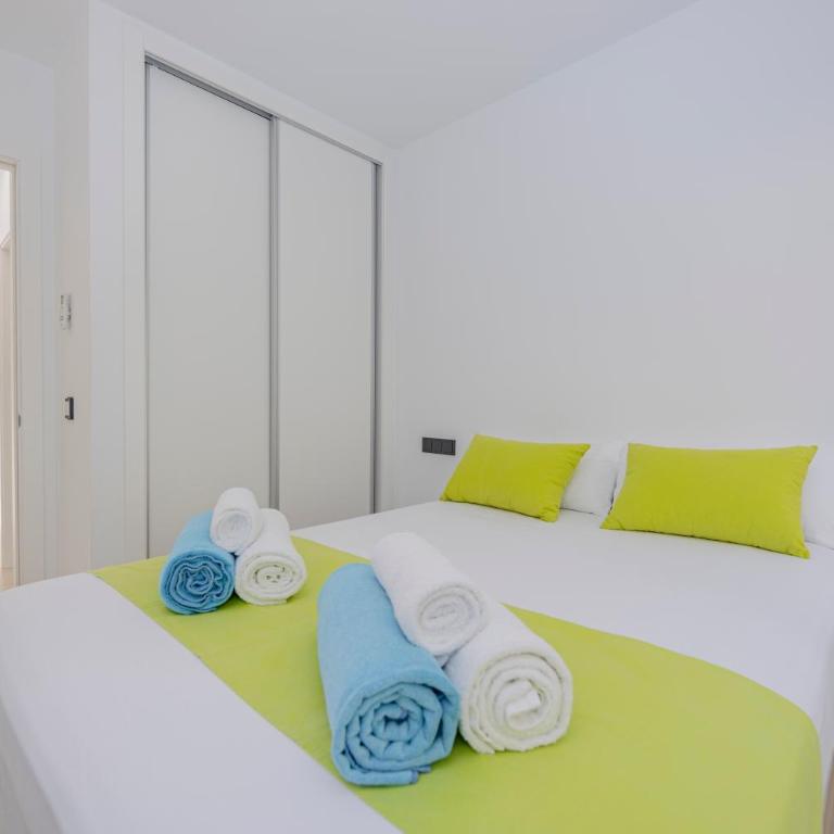 Villa PAM, ALYA Beach House with pool and Hot Tub - Villa - 31