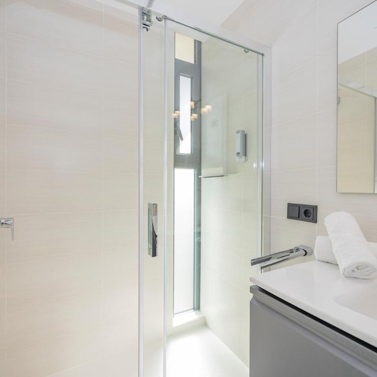 Villa PAM, ALYA Beach House with pool and Hot Tub - Villa - 33