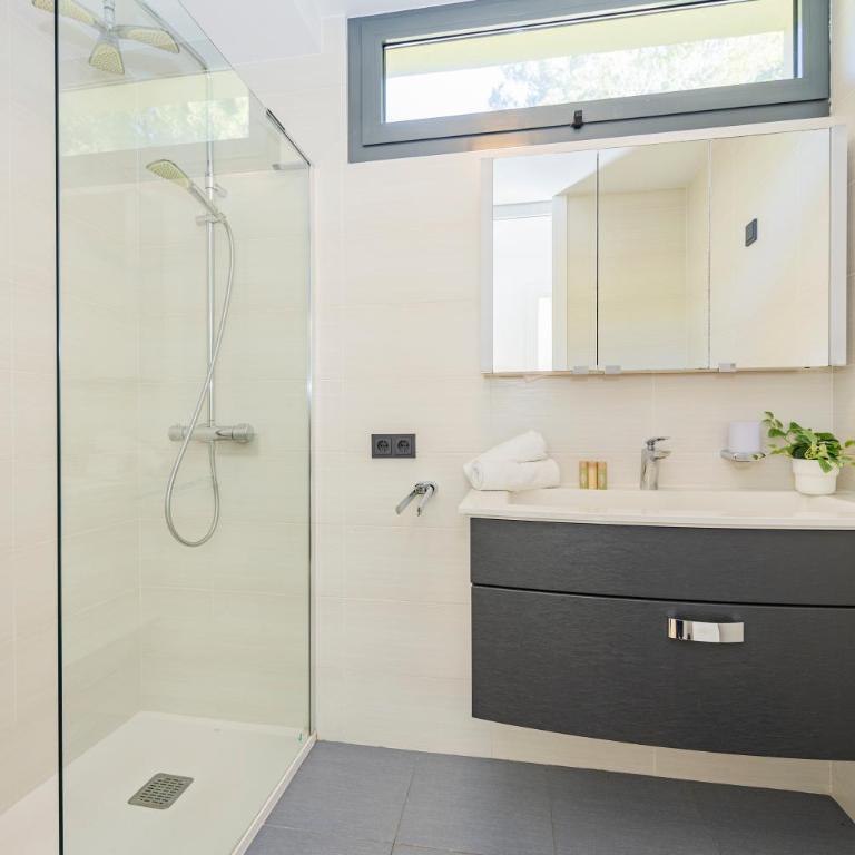 Villa PAM, ALYA Beach House with pool and Hot Tub - Villa - 36