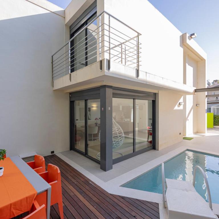 Villa PAM, ALYA Beach House with pool and Hot Tub - Villa - 10