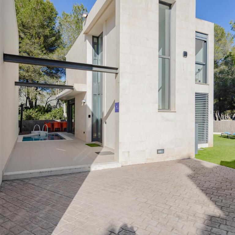 Villa PAM, ALYA Beach House with pool and Hot Tub - Villa - 42
