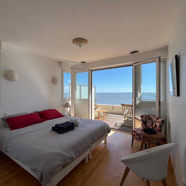 Villa front Bassin, accès plage privée, piscine - Villa - Vue sur Mer - 80