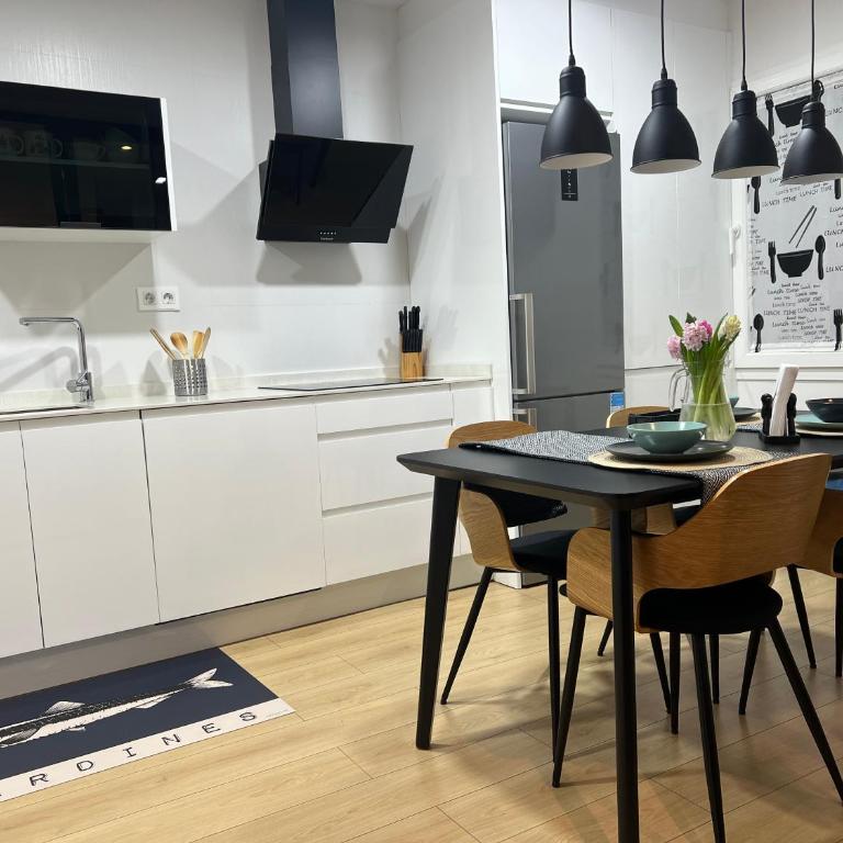 TU CASA - Parking y terraza VUT 177-AS - Apartamento con balcón - 2