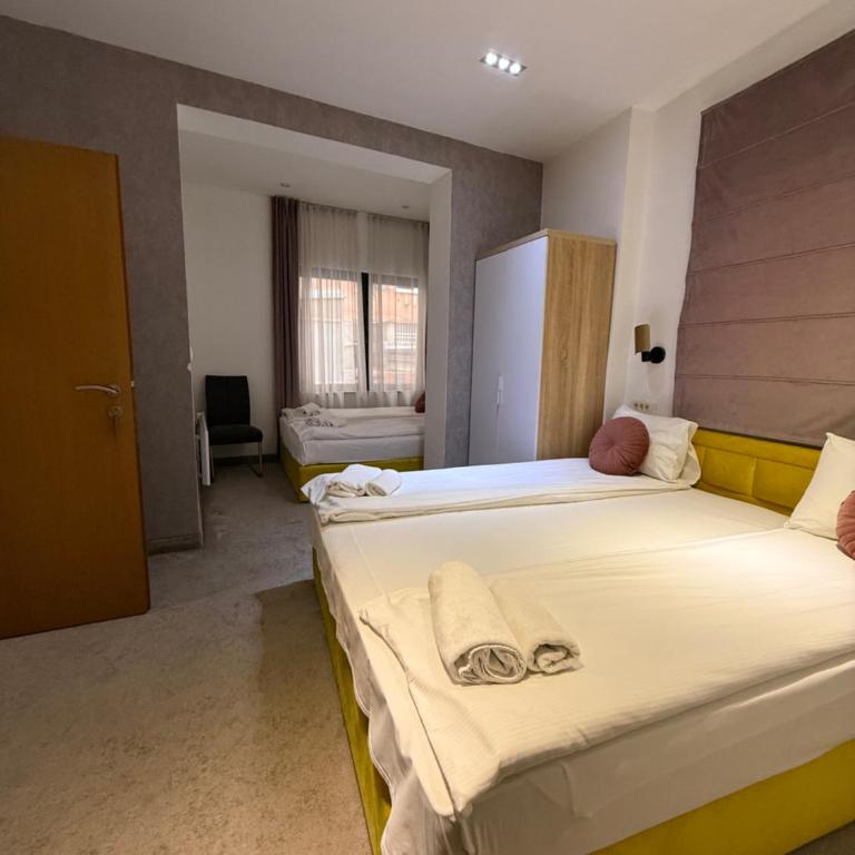 Deluxe Nortel Hotel - Deluks Queen Soba sa 2 Velika Bračna Kreveta (Queen) - 2