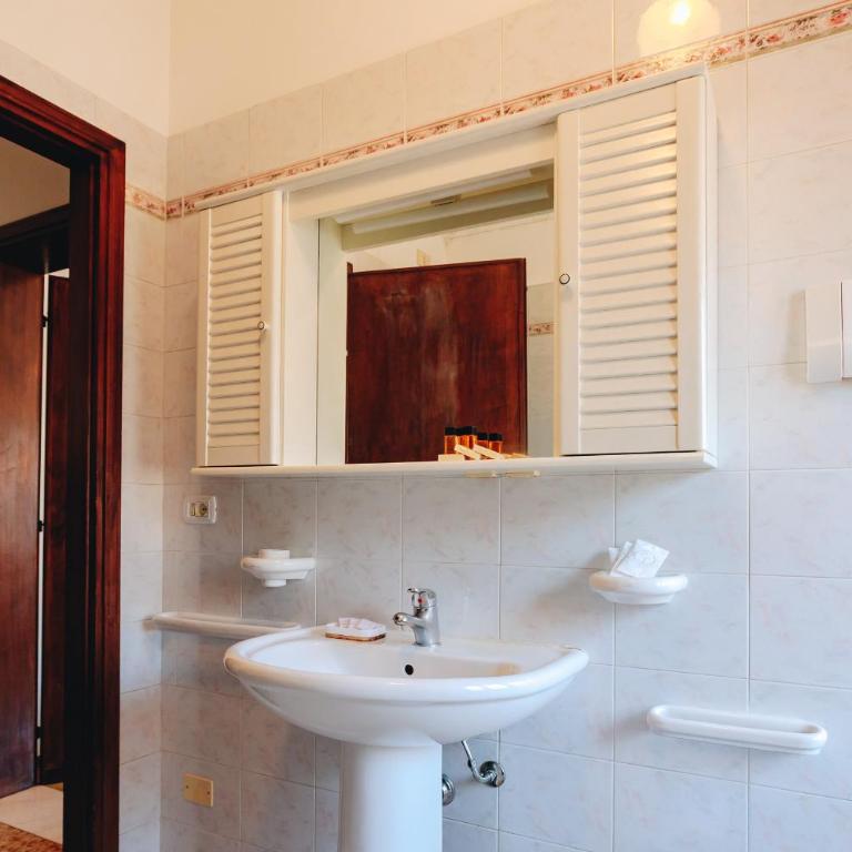 SG Family - Casa di Tulu' - Two-Bedroom Apartment - 6
