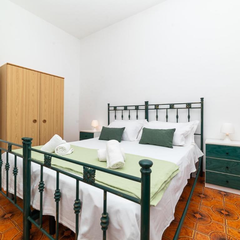 Casa degli Oleandri - Appartamento Familiare con 2 Camere da Letto - 9