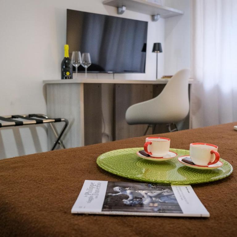 Marconi Suites - Camera Matrimoniale con Bagno Privato - 9