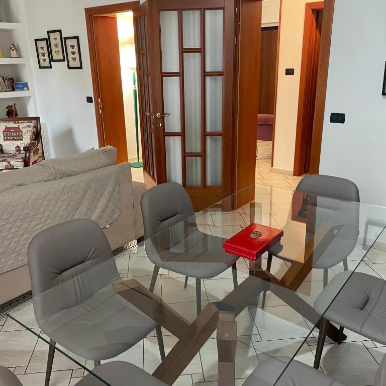 Centro Storico, Piazza Carmine: La Casa di Angela - Appartamento con 2 Camere da Letto - 10