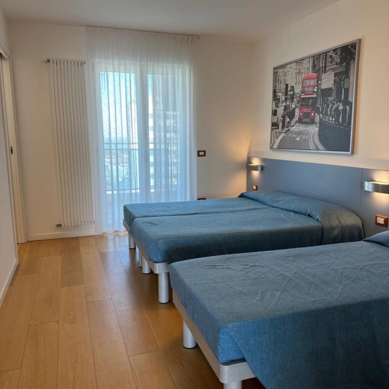 Sky Residence - Two-Bedroom Apartment with Sea View - 5