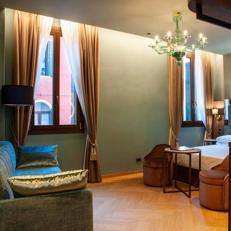 Hotel Campiello - Charming Double or Twin Room with Sofa Bed - 7
