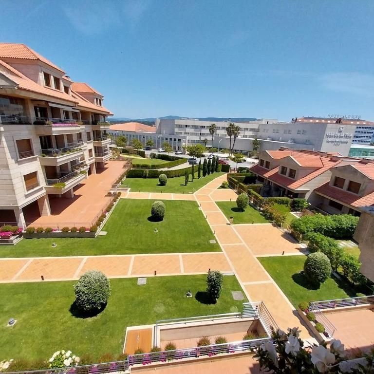 PISO DÚPLEX - ISLA DE LA TOJA (O GROVE) - Dúplex - 65