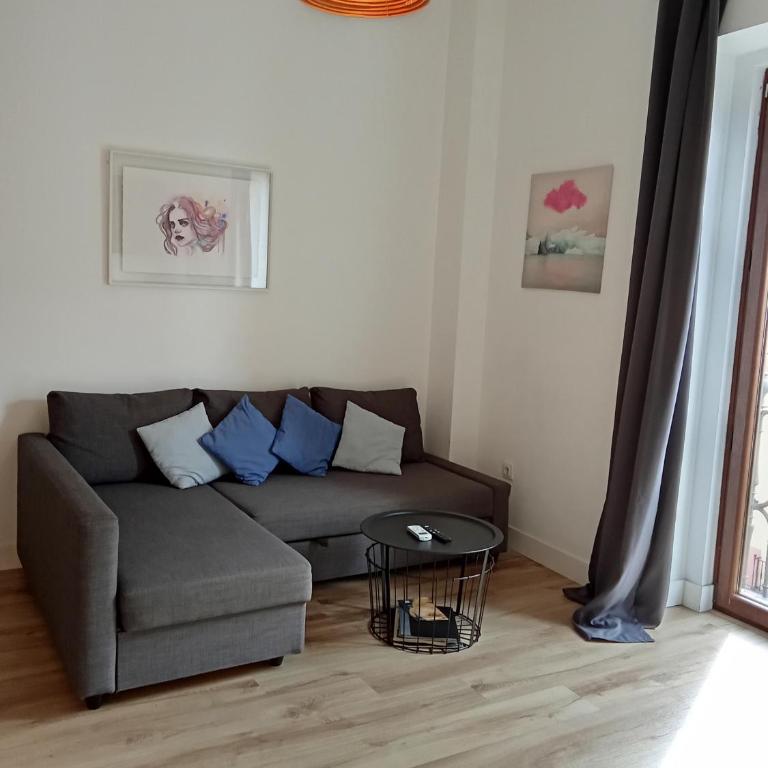 Sevilla deluxe suites - Apartamento Deluxe con balcón - 2