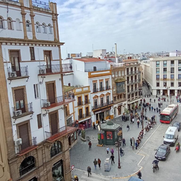 Sevilla deluxe suites - Apartamento Deluxe con balcón - 7