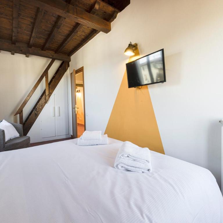 Yellow Home by MMega - Appartamento con 1 Camera da Letto - 11