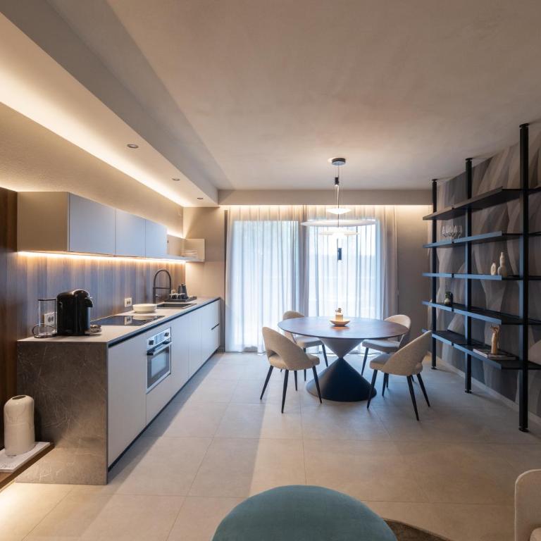 Stemor Visionary Apartments - Appartamento Deluxe con 2 Camere da Letto e Vista Giardino - 1
