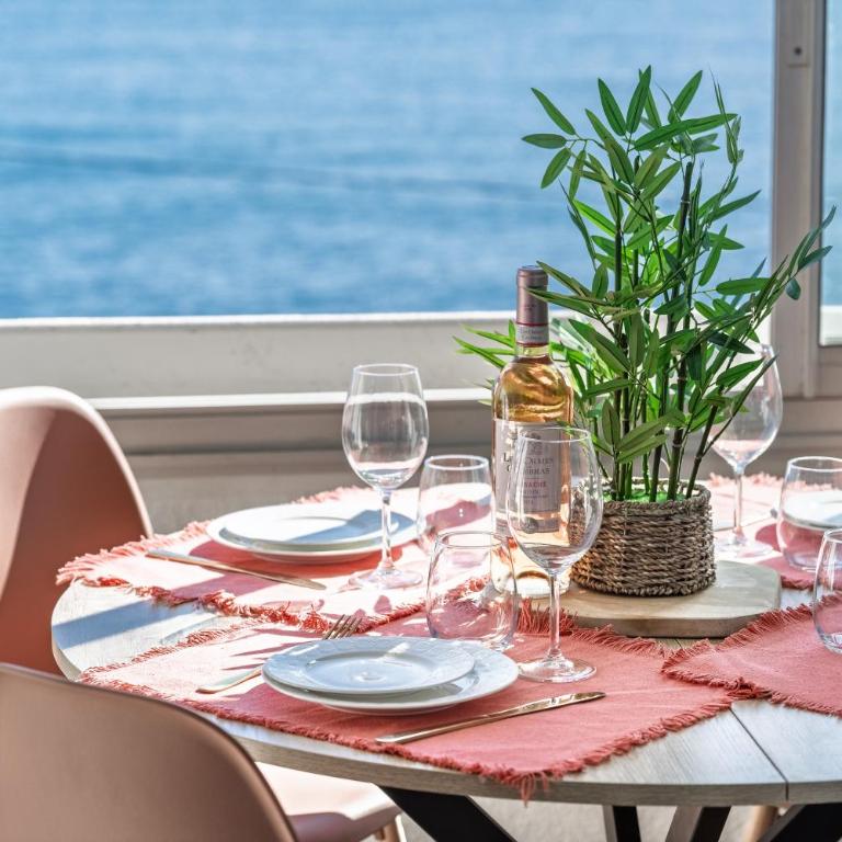 Appart le Grand Bleu Saint Aygulf - Apartment mit 2 Schlafzimmern, einem Balkon und Meerblick - 1