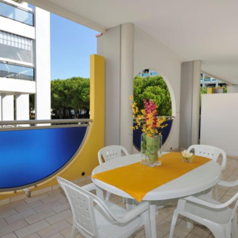 Charming apartment in the center of Bibione - Apartment - 2