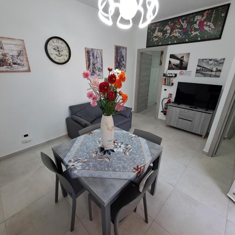 Maristella - Two-Bedroom Apartment - 8