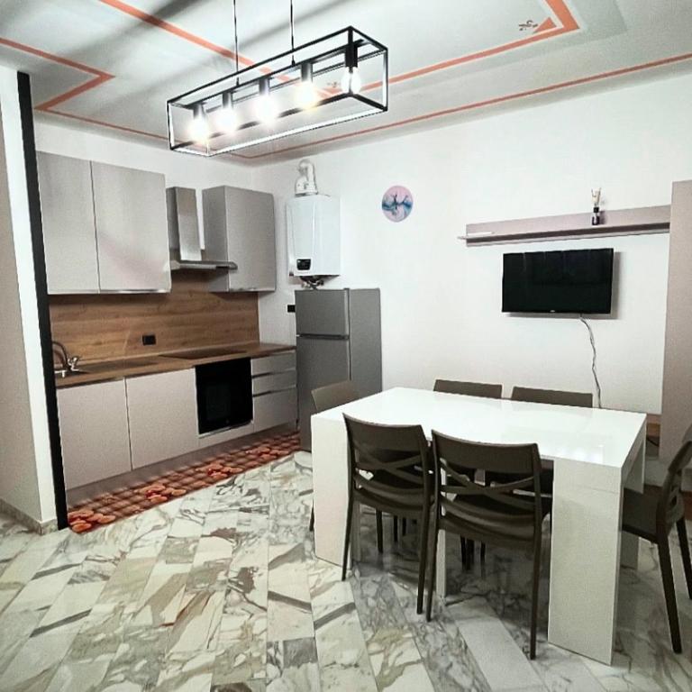 I Portici - Appartamento con 2 Camere da Letto - 26