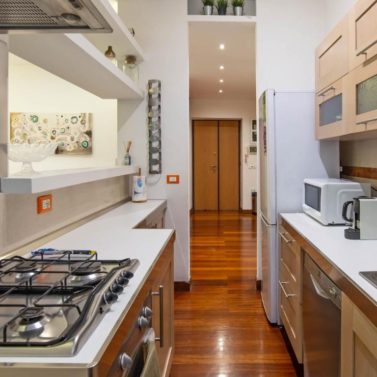 Viale Tirreno - Appartamento con Patio - Appartamento con 2 Camere da Letto - 20