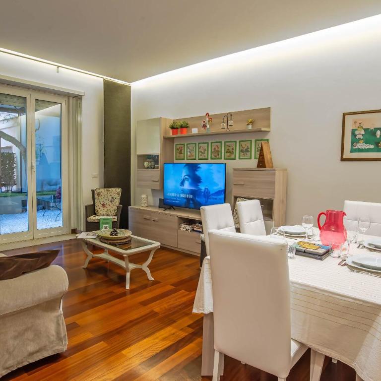 Viale Tirreno - Appartamento con Patio - Appartamento con 2 Camere da Letto - 25