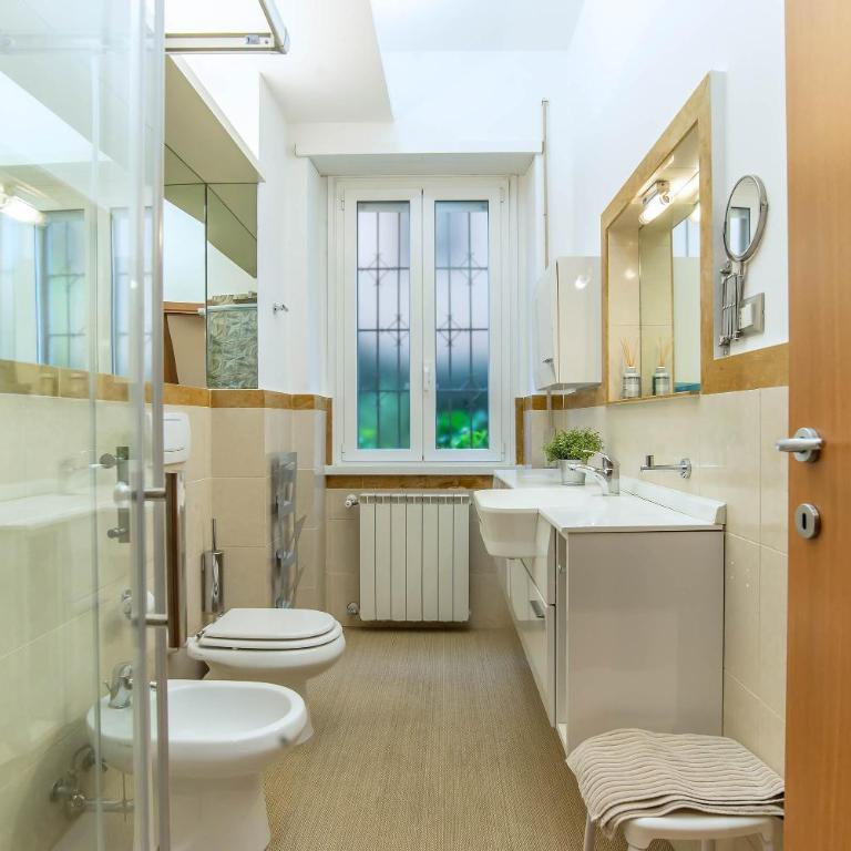 Viale Tirreno - Appartamento con Patio - Appartamento con 2 Camere da Letto - 35