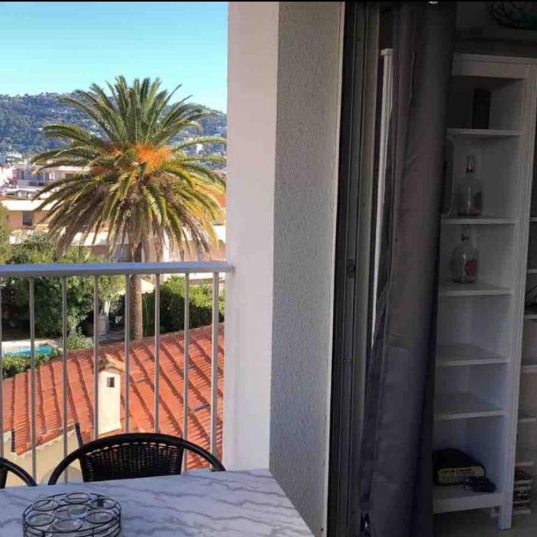 Large Studio in Cannes near la Croisette and beach - Appartement 1 Chambre - 9