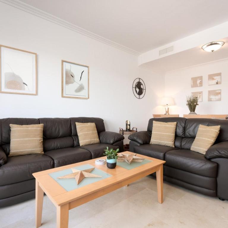 Casares del Sol 2100 - Apartamento con vistas a la piscina - 9