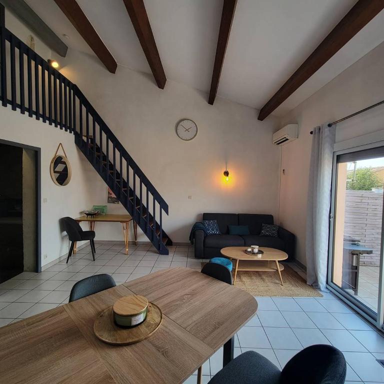 Belle villa climatisée avec Wifi, 2 chambres et jolie terrasse aménagée, à 3km de la plage à PORTIRAGNES LXCHARD7 - Maison 2 Chambres - 3