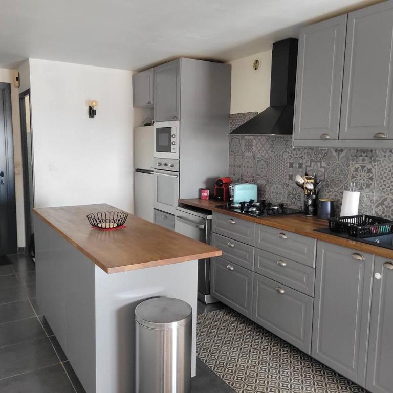 Belle villa climatisée avec Wifi, 2 chambres et jolie terrasse aménagée, à 3km de la plage à PORTIRAGNES LXCHARD7 - Maison 2 Chambres - 5