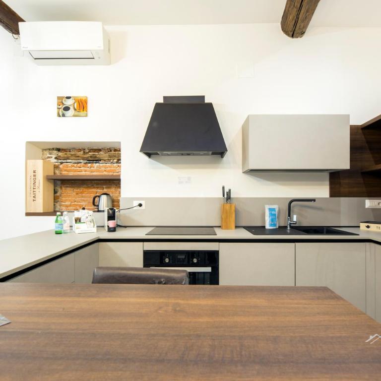 Acquario 3', 2BR, AC, Wifi & Netflix by Tilo - Appartamento Deluxe con 2 Camere da Letto - 14