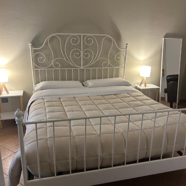 La Magnolia - Rooms - Double Room with Private Bathroom - 4