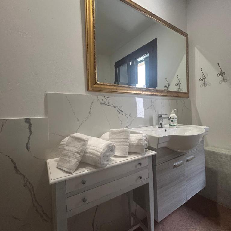 La Magnolia - Rooms - Quadruple Room with Private External Bathroom - 6